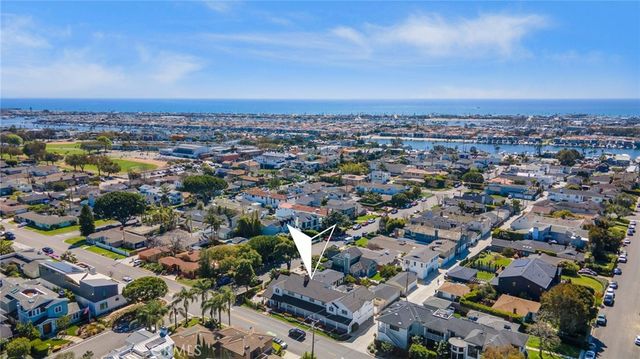2401 Clay, Newport Beach, CA 92663