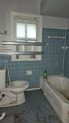 19783 Annott Street, Detroit, MI 48205