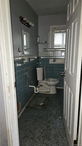 19783 Annott Street, Detroit, MI 48205