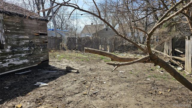 19783 Annott Street, Detroit, MI 48205