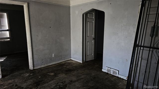 19783 Annott Street, Detroit, MI 48205