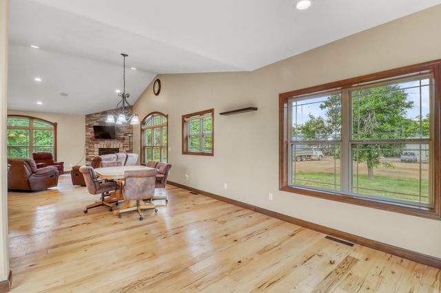 14293 40th Street S, Moorhead, MN 56560