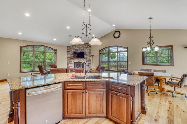 14293 40th Street S, Moorhead, MN 56560