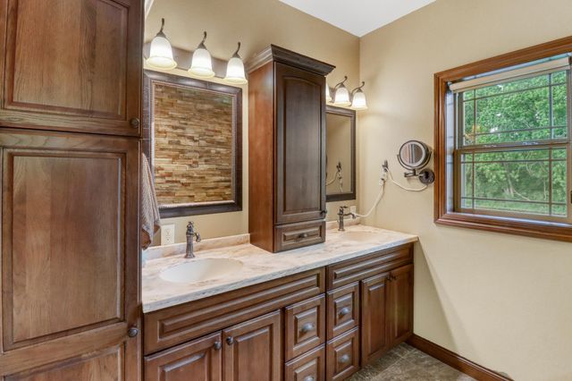 14293 40th Street S, Moorhead, MN 56560