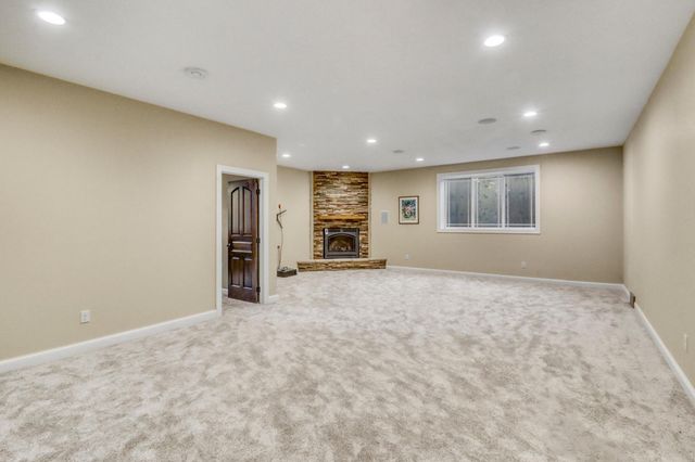 14293 40th Street S, Moorhead, MN 56560