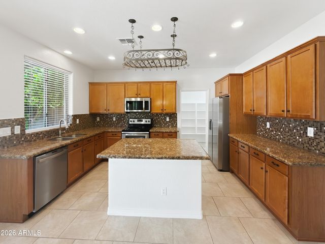 2714 E BIRCHWOOD Place, Chandler, AZ 85249