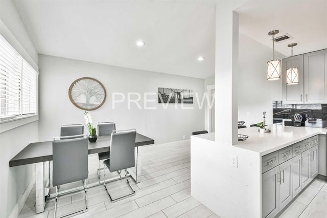 7522 Dearborn Street, Houston, TX 77055