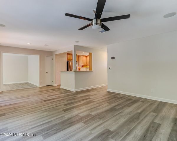 639 GROVE PARK Boulevard, Jacksonville, FL 32216