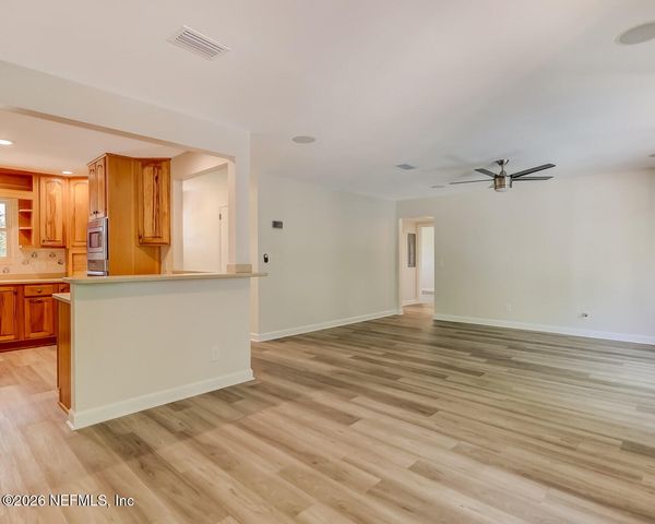 639 GROVE PARK Boulevard, Jacksonville, FL 32216