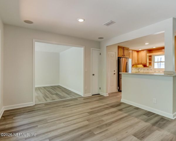 639 GROVE PARK Boulevard, Jacksonville, FL 32216