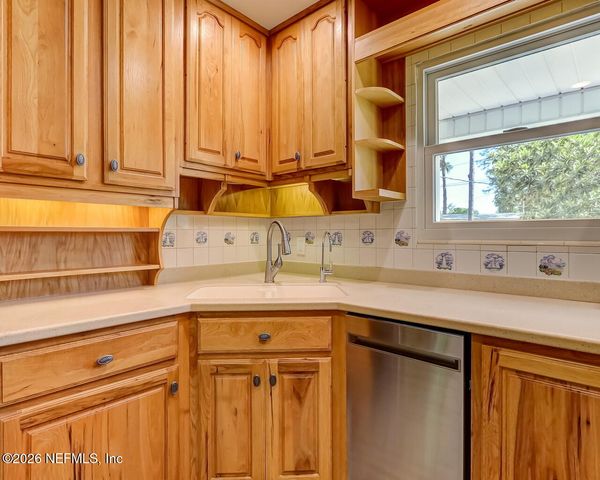 639 GROVE PARK Boulevard, Jacksonville, FL 32216