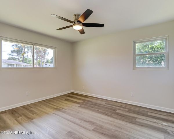 639 GROVE PARK Boulevard, Jacksonville, FL 32216