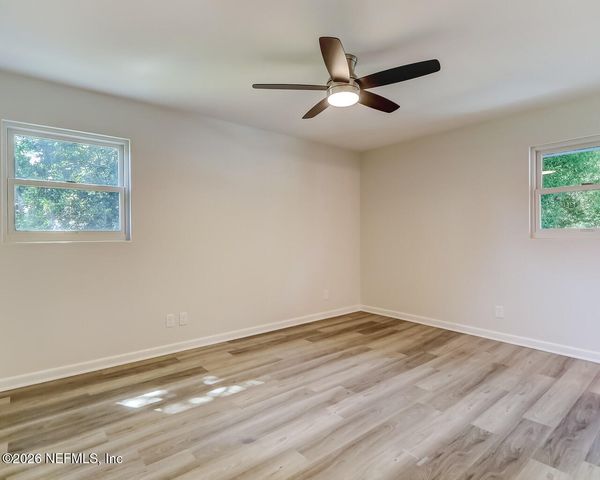 639 GROVE PARK Boulevard, Jacksonville, FL 32216