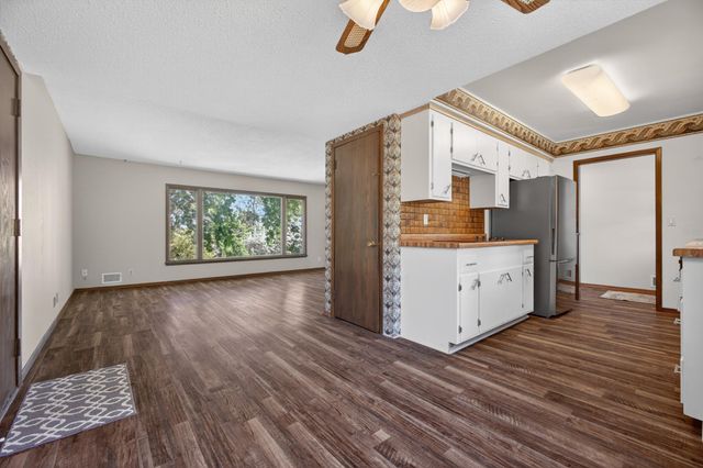 3035 Croft Drive, Saint Anthony, MN 55418