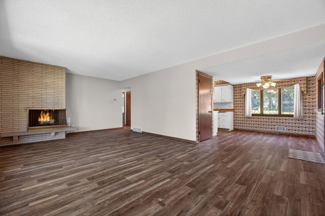 3035 Croft Drive, Saint Anthony, MN 55418