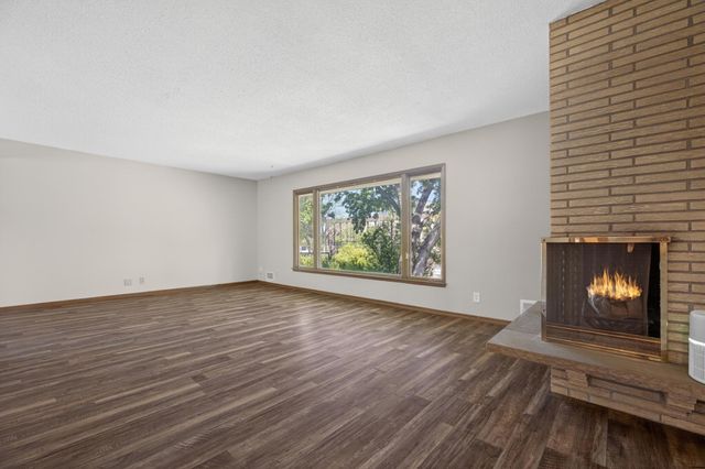 3035 Croft Drive, Saint Anthony, MN 55418