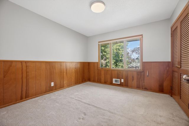 3035 Croft Drive, Saint Anthony, MN 55418