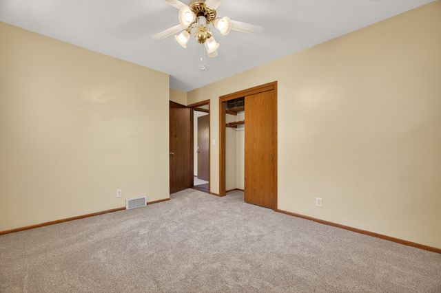 3035 Croft Drive, Saint Anthony, MN 55418