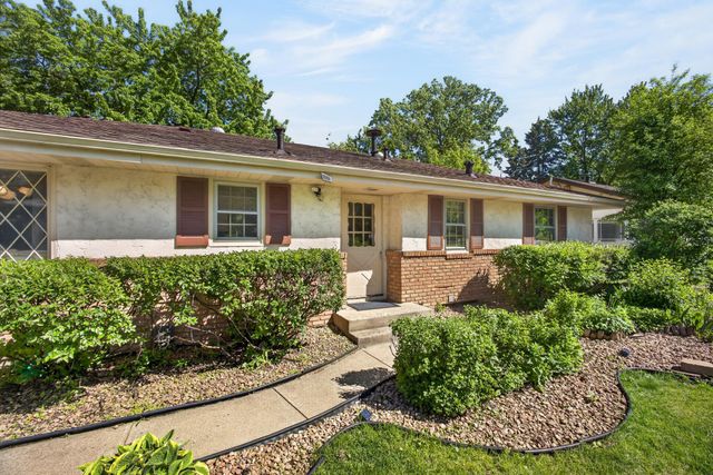 3035 Croft Drive, Saint Anthony, MN 55418