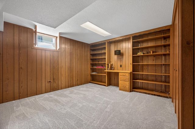 3035 Croft Drive, Saint Anthony, MN 55418