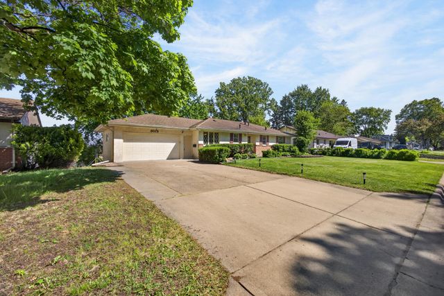 3035 Croft Drive, Saint Anthony, MN 55418