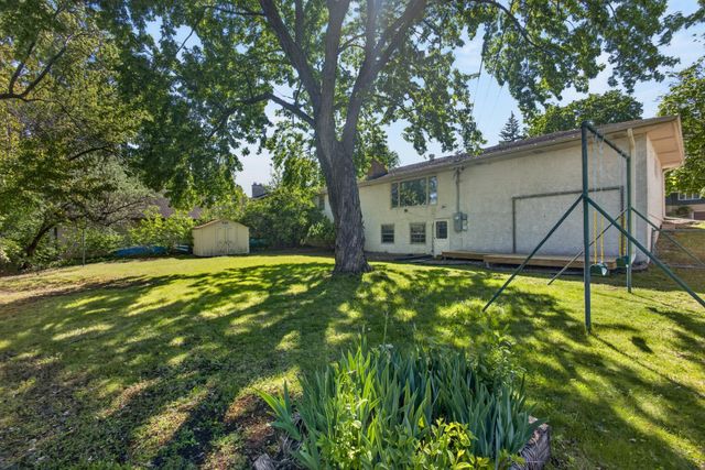 3035 Croft Drive, Saint Anthony, MN 55418