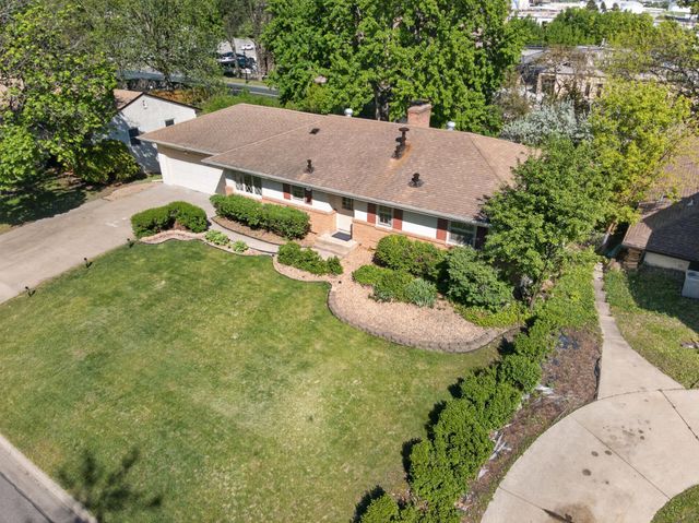 3035 Croft Drive, Saint Anthony, MN 55418