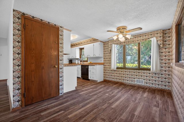 3035 Croft Drive, Saint Anthony, MN 55418