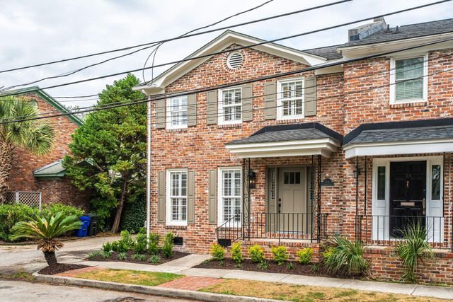 2 Gadsden Street B, Charleston, SC 29401