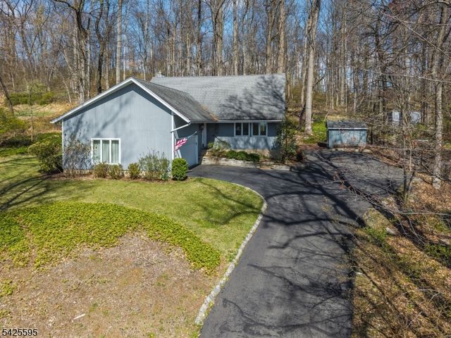 296 Andersen Rd, Holland Twp., NJ 08848