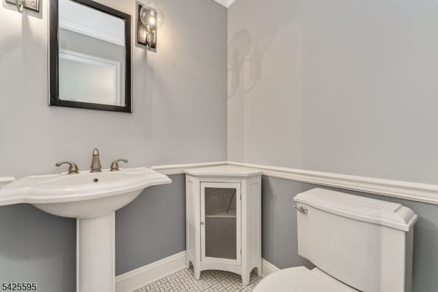 296 Andersen Rd, Holland Twp., NJ 08848