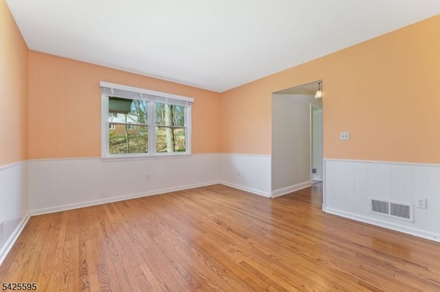 296 Andersen Rd, Holland Twp., NJ 08848