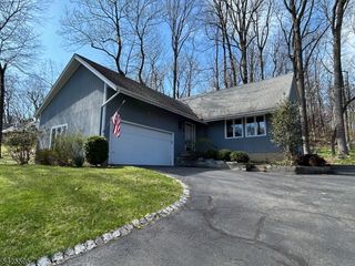 296 Andersen Rd, Holland Twp., NJ 08848