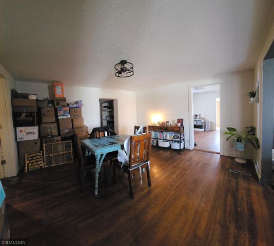 9284 95th Avenue, Milaca, MN 56353