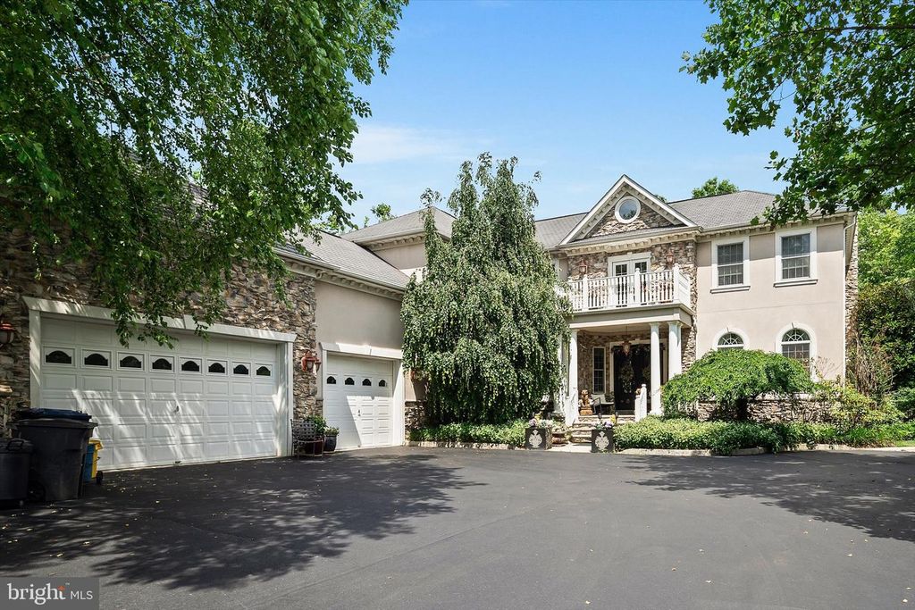 19 EVANS LN, Lawrence Township, NJ 08648 — photo 2