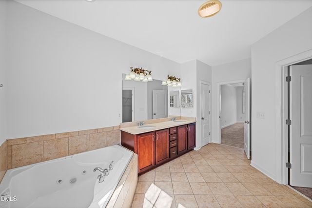 1837 Abernathy Trail, Burlington, NC 27215