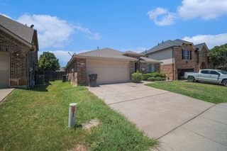 1221 Shalimar Drive, Fort Worth, TX 76131