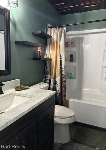 6405 Locust Street, Marlette, MI 48453