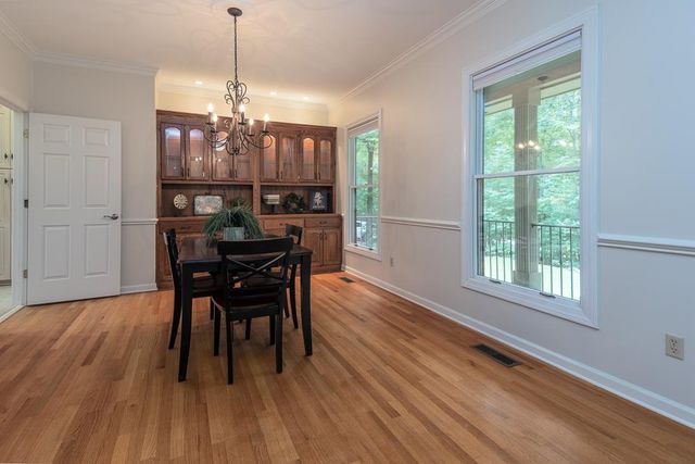 8492 WINDOLYN CIR N, Bartlett, TN 38133