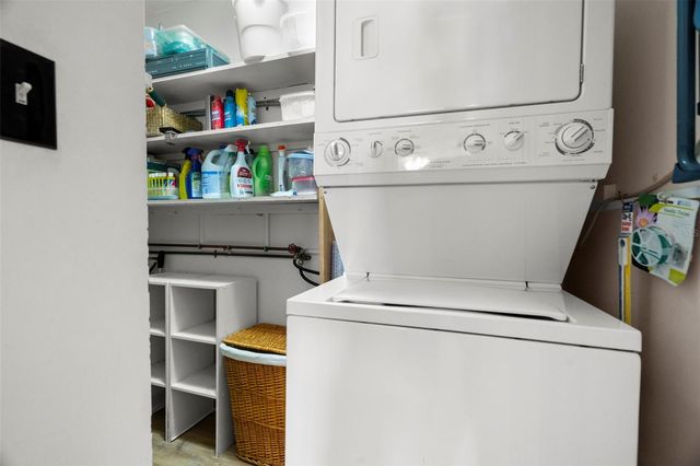 4353 TAHITIAN GARDENS CIR B, Holiday, FL 34691