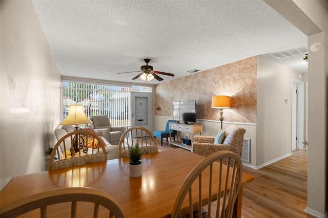 4353 TAHITIAN GARDENS CIR B, Holiday, FL 34691