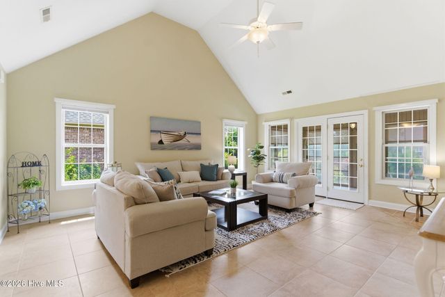 6122 Northshore Drive, Wilmington, NC 28411