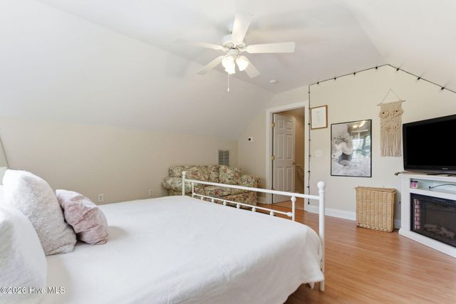 6122 Northshore Drive, Wilmington, NC 28411