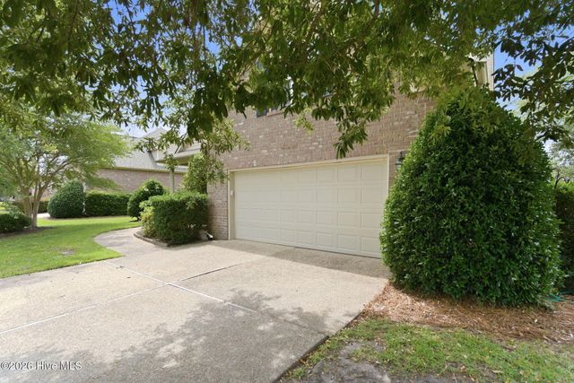 6122 Northshore Drive, Wilmington, NC 28411