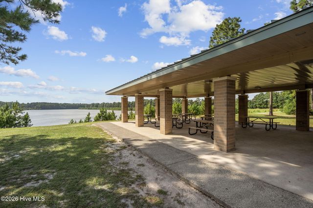 6122 Northshore Drive, Wilmington, NC 28411