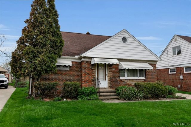 86 Laurentian Drive, Cheektowaga, NY 14225