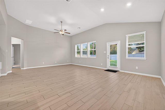 1207 Dry Cork Circle, Richmond, TX 77406