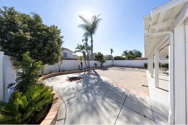 20715 Freeport Drive, Riverside, CA 92508