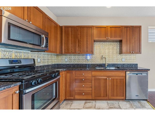 10593 Se 75TH Ave, Milwaukie, OR 97222