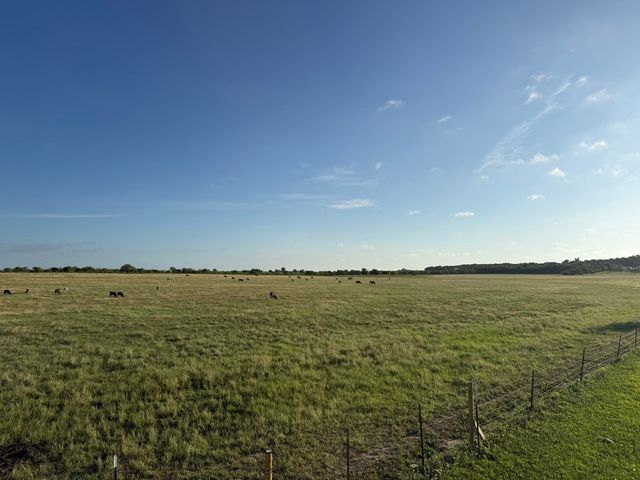 2255 County Road 1104, Cleburne, TX 76031